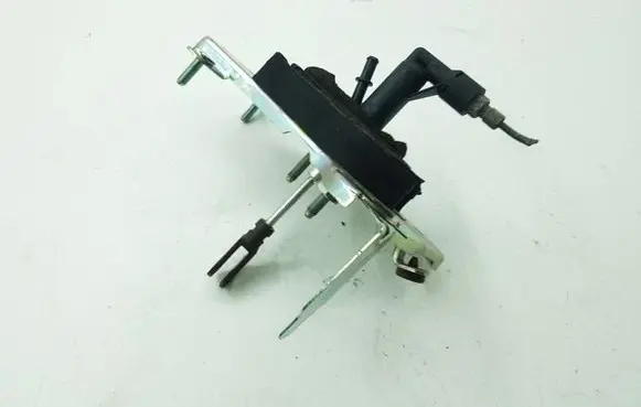 Mazda CX-7 Clutch master cylinder EH6441400