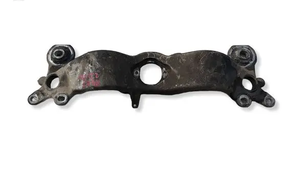 Audi A4 S4 B7 8E 8H Gearbox mounting bracket 8E0399263A