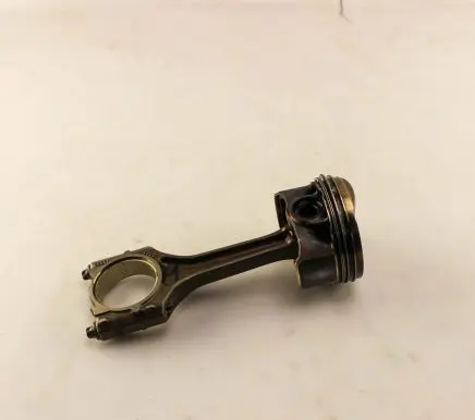 Piston