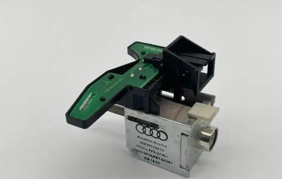 Audi A6 S6 C6 4F Sensor 40E90528A10