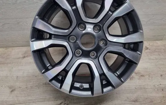 R18 alloy rim