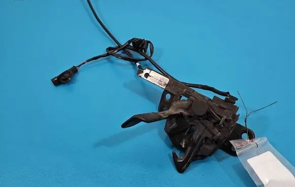 Hyundai Elantra VI Engine bonnet/hood lock/catch 81130-F2500 IMPRK1538825