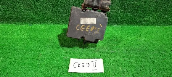 KIA Ceed ABS control unit/module 
