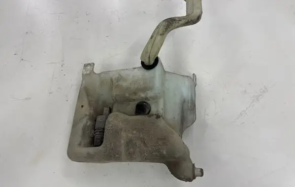 Mercedes-Benz CLK A209 C209 Windshield washer fluid reservoir/tank 2038600060