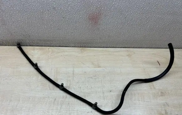 Mercedes-Benz E W211 Fuel injector wires 