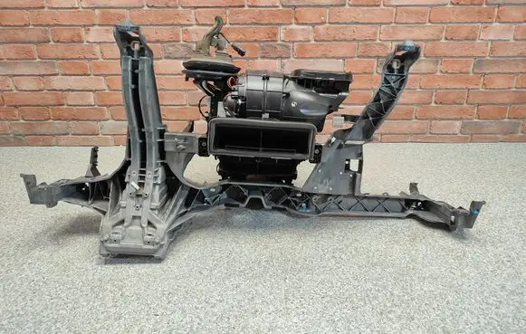 BMW i3 Dashboard cross member/frame bar 9265944 9278393 6827062