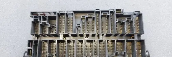 Volkswagen Transporter - Caravelle T4 Fuse box set 357937039