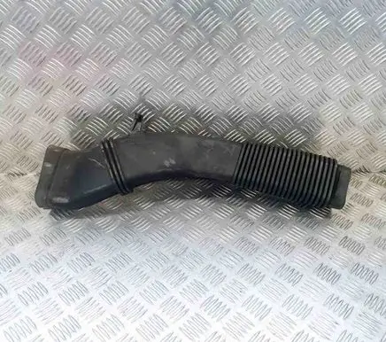 BMW 5 F10 F11 Air intake duct part 7811597