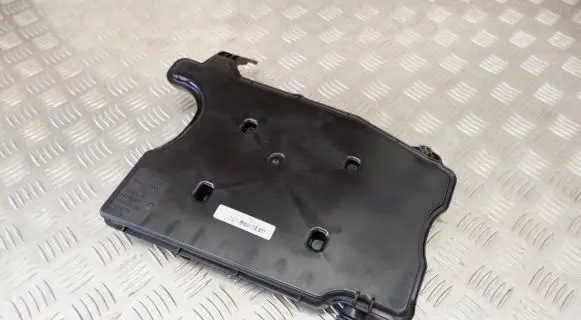 BMW X1 F48 F49 Intake resonator 8570016