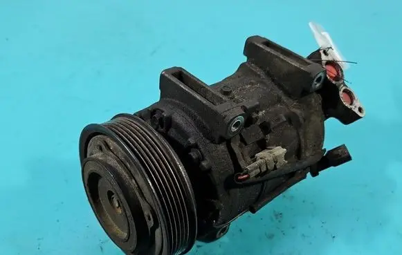 Renault Laguna III Air conditioning (A/C) compressor (pump) 89386 IMPRK1606164