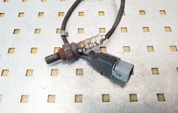 Hyundai Tucson JM Lambda probe sensor 3921037533