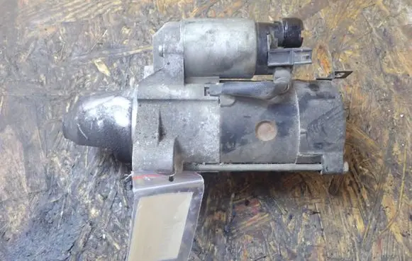 Honda Civic Starter motor M002T85871