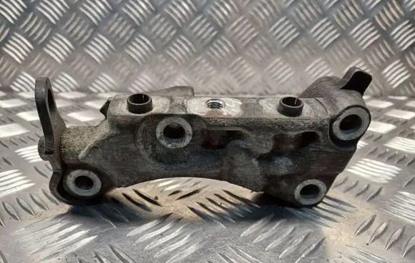 Citroen C3 Engine mounting bracket 9637558580