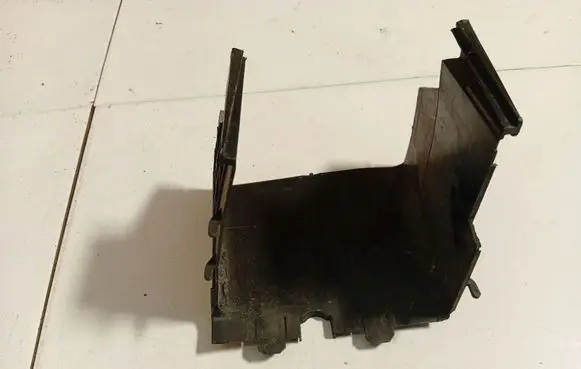 Volkswagen Golf V Battery box tray 1K0915335C