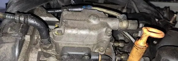 Fuel injection high pressure pump