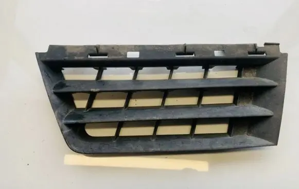 Renault Scenic II - Grand scenic II Front bumper lower grill 8200140329