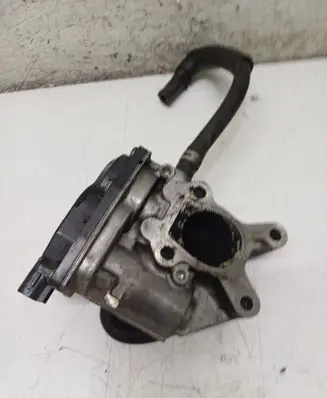 Mazda CX-5 EGR valve SH0120300