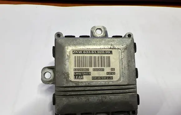 Volvo V70 Headlight ballast module Xenon 6336192099 ZKW6336192099