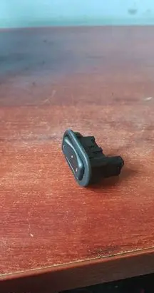 Opel Zafira A Electric window control switch 90561388