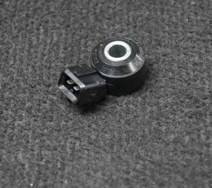 BMW 6 F12 F13 Crankshaft position sensor 7598861