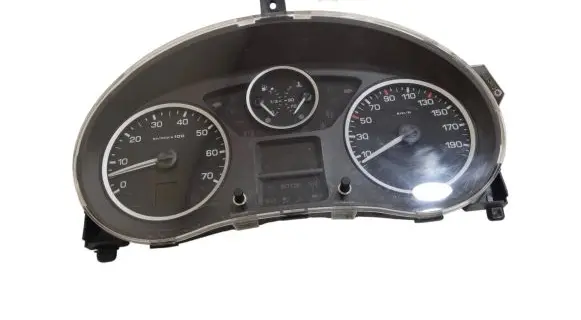 Peugeot Partner Speedometer (instrument cluster) 9801641580