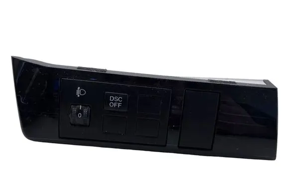 Dashboard glove box trim