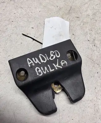 Audi 80 90 B3 Tailgate/trunk/boot lock/catch/latch 893827505A