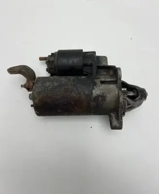 Audi A4 S4 B5 8D Starter motor 9140