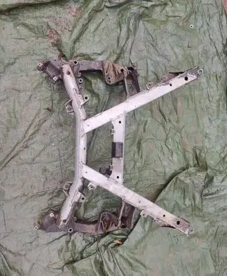 BMW 5 E39 Front subframe 31111095884