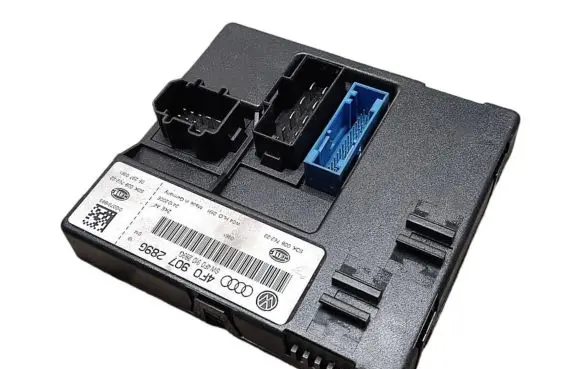 Audi A6 S6 C6 4F Light module LCM 4F0907289G 5DK00876222 4F0910289G