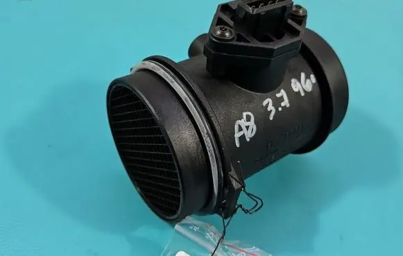 Audi A8 S8 D2 4D Mass air flow meter 0280217804 IMPRK1552905