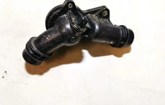 BMW 5 E60 E61 Engine coolant pipe/hose 5482010 5447271