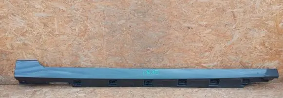 Volkswagen PASSAT B8 Front sill trim cover