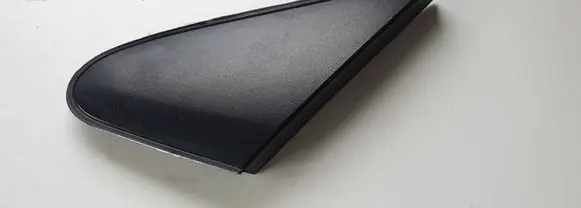 Hyundai ix35 Front door glass trim molding