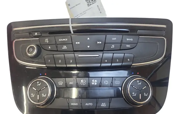 Peugeot 508 Climate control unit E1060946M01
