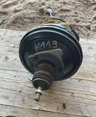 Audi A8 S8 D3 4E Brake booster 4E1612105E
