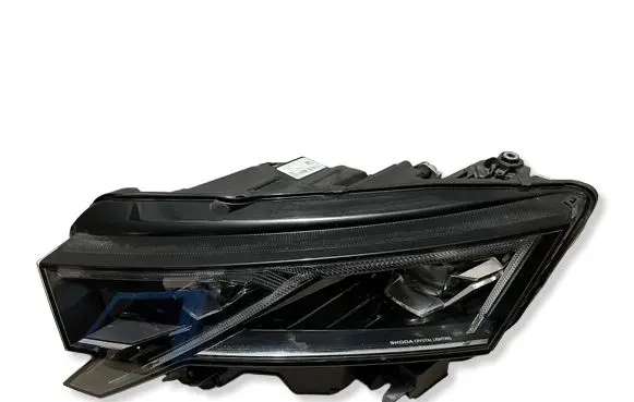Skoda Octavia Mk4 Headlight/headlamp 5E4941035