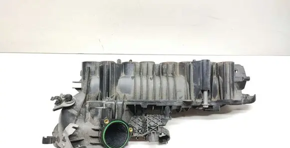 BMW 1 E82 E88 Intake manifold 7810179