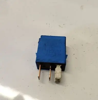 Nissan Juke I F15 Other relay 252309F920