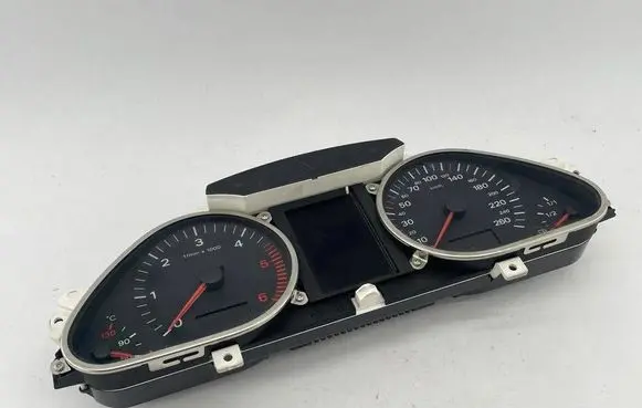 Audi Q7 4L Speedometer (instrument cluster) 4L0920900B 4F0910900C 4L0920900BX