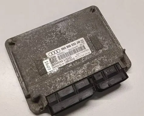 Audi A3 S3 8P Engine control unit/module ECU 06A906033JM 06A906033JL 5WP4075301