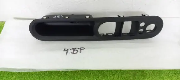Mini Clubman F54 Mirror switch trim 5141-7363005