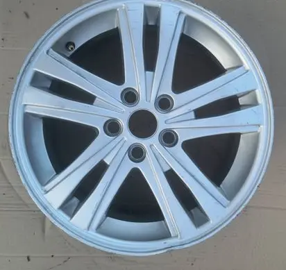MG MG4 ev R17 alloy rim 10935657