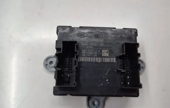 Land Rover Discovery Sport Door control unit/module GJ3214D617BA