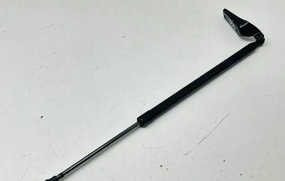 Nissan Pulsar Tailgate/trunk strut/damper 904513ZL0A 01680067 3271523