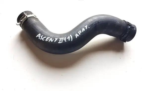 Engine coolant pipe/hose