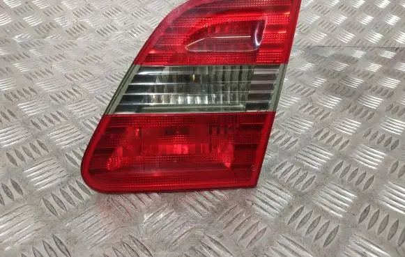 Mercedes-Benz B W245 Tailgate rear/tail lights A1698201664