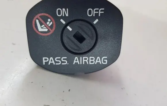 Volvo XC60 Passenger airbag on/off switch 30795214