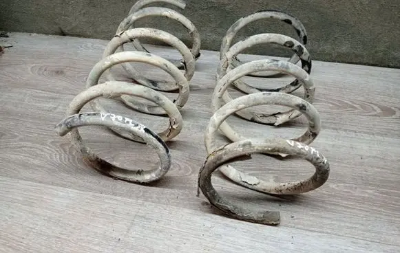 Volvo V70 Rear coil spring