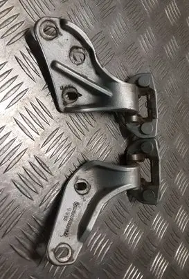 Mercedes-Benz ML W164 Tailgate/trunk/boot hinge